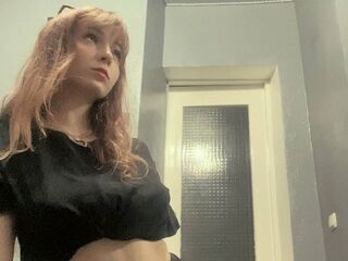 hot naked webcam girl KatheSanagustin