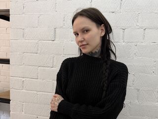 camgirl showing pussy KeniaTucholski