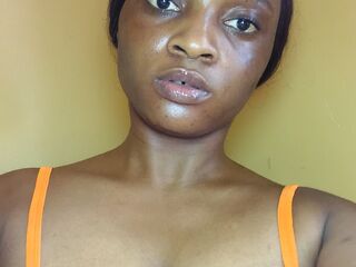 topless webcamgirl KiaBianca