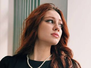 cam girl cam sex KristinaGuernsey