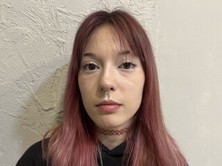 live webcam model LaraWils