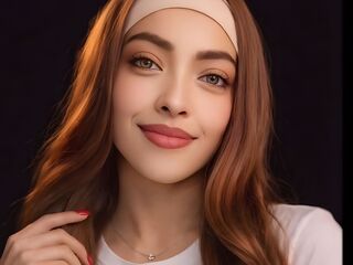 camslut spreading pussy LilithMercuri