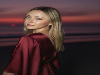 masturbating girl LillieMajamay