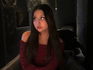 free nude live show LonnaGovia