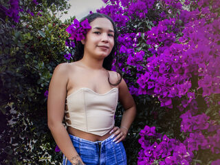 closeup pussy webcam MailyCambell