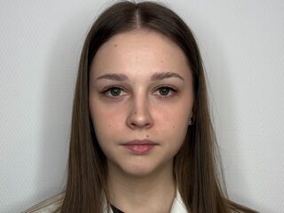 nude cam photo MarandaHerzfeld