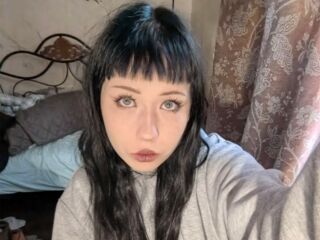 camslut video MauraAupperle