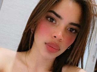 nude cam photo MeliSommers