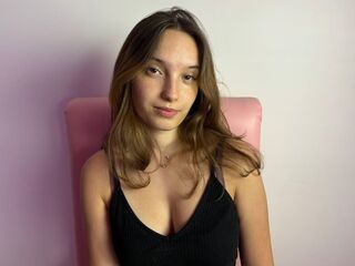 beautiful camgirl MelissaWhites