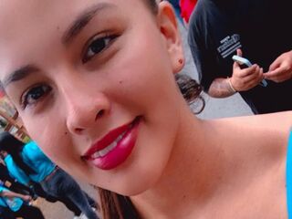 webcam bitch chatroom MiaRosele