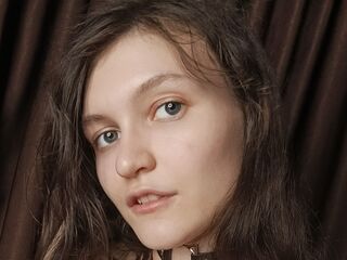 adult free chat MillieStrife