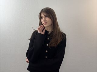 spy web cam MonicaWohletz