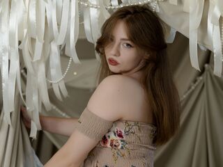 adult webcam chat room MoonBrittany