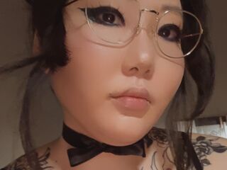 live webcam performer MorgueBerry