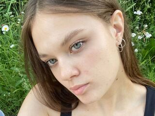 chat with cam NoeliaMeara