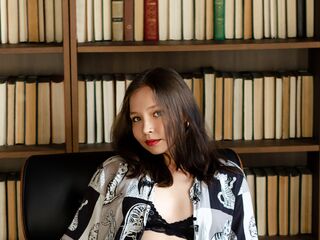 naked camgirl masturbating NooraMoore