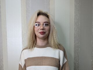 naughty camgirl OdetteAlltop