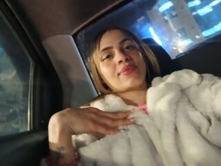 topless camgirl PaolaDuartez