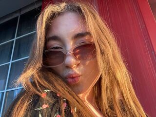 sexy camgirl PatrickBriley