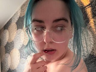 live webcam PixieJones