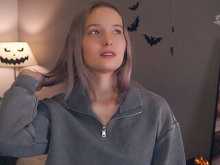 cam girl showing pussy RessieKaua