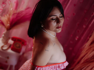 fingering SaraGuzmann