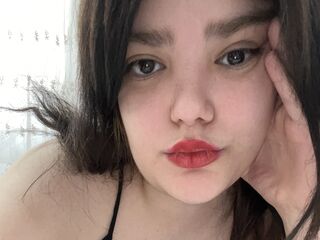 cam girl playing with dildo SaraRadford
