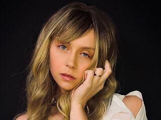 girl camsex ScarletTucker