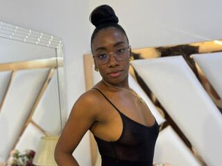 camgirl fingering wet pussy SelenaRoas