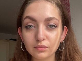 topless cam girl ShaniFland