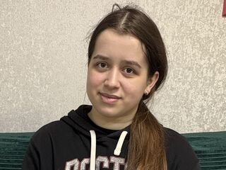 camwhore shaving pussy SoftLina