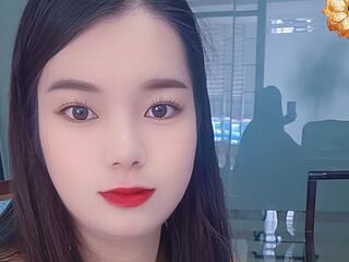 camgirl masturbating with sex toy SusanAyn