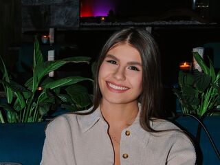 free adultcam TiaBeumer