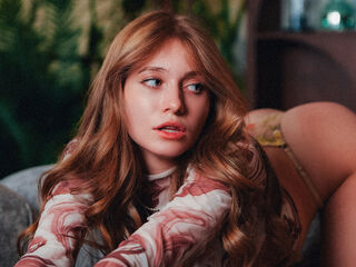 naked webcam girl picture TianaTinn