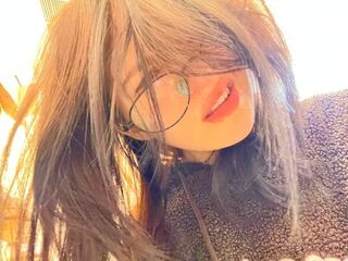 live cam girl pic ToriTrevino