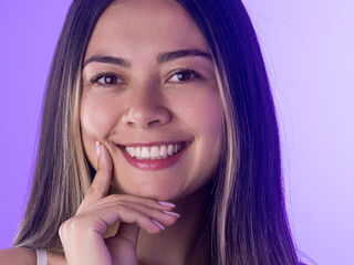 show live ValentinaForest