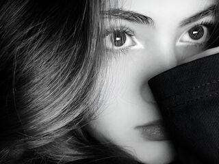 sexy camgirl picture VickyToure