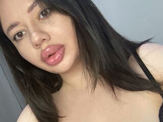 camgirl showing tits VikaSolar