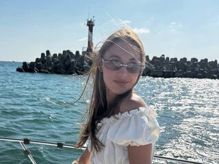 free video chat room YaekoBrowers