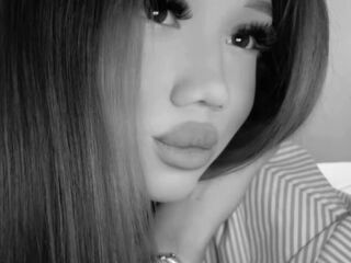 cybersex chat room ZellaRessler